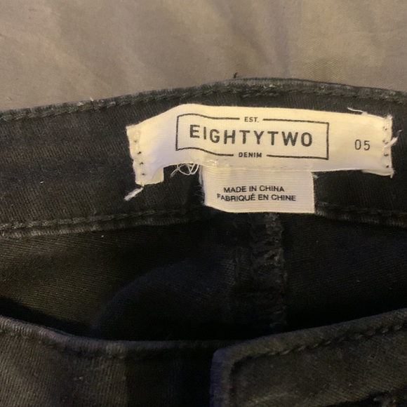 BLACK JEANS - Picture 2 of 6